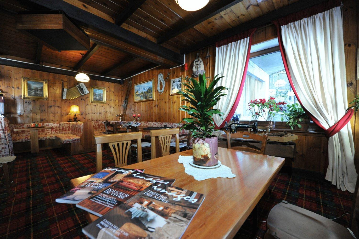 Hotel Etoile De Neige Valtournenche Buitenkant foto