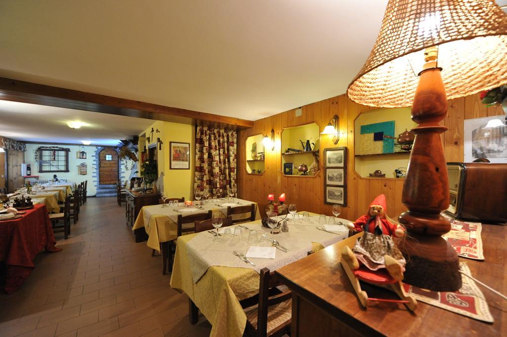 Hotel Etoile De Neige Valtournenche Buitenkant foto